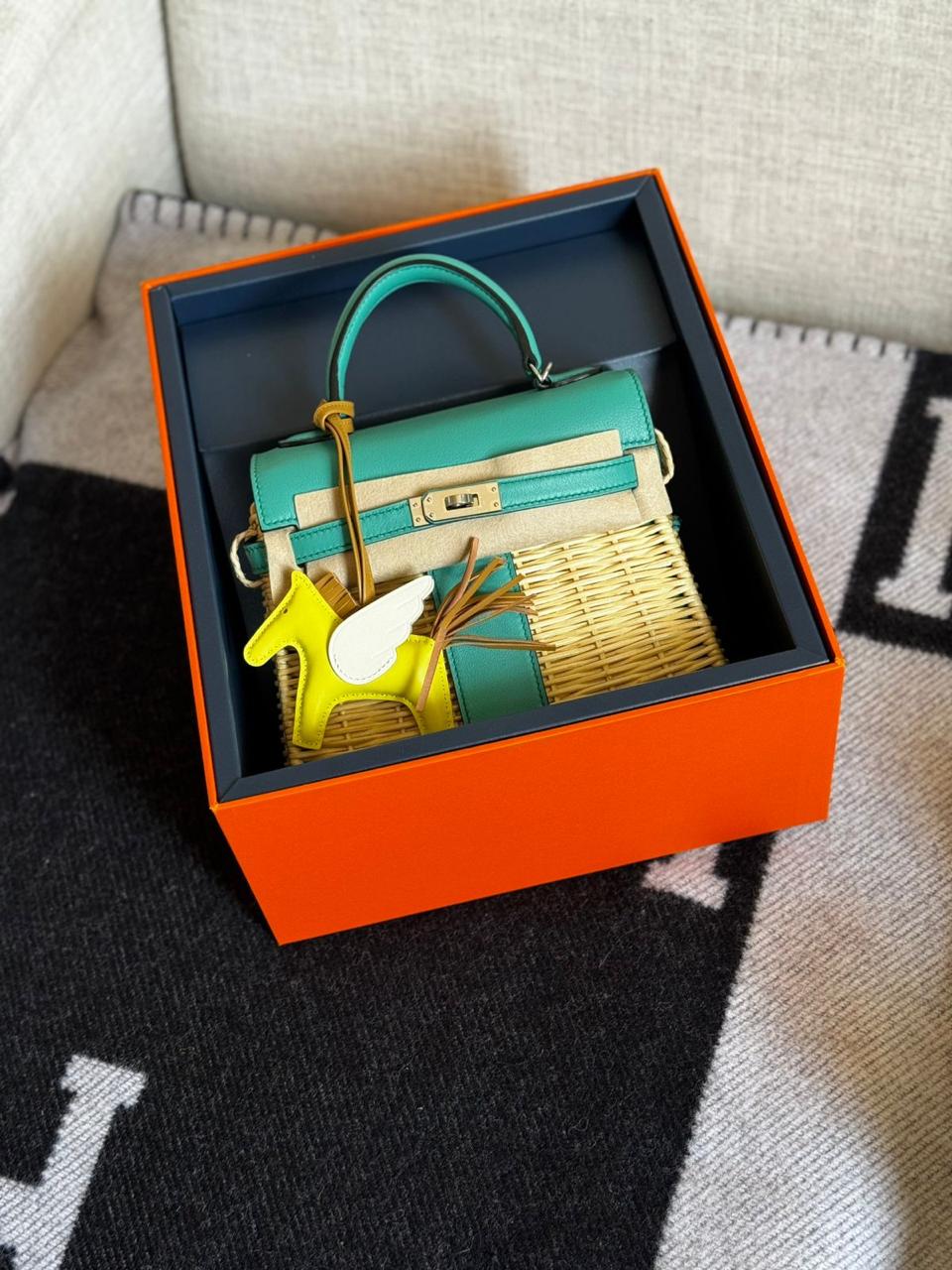Ladies Herm**s bags