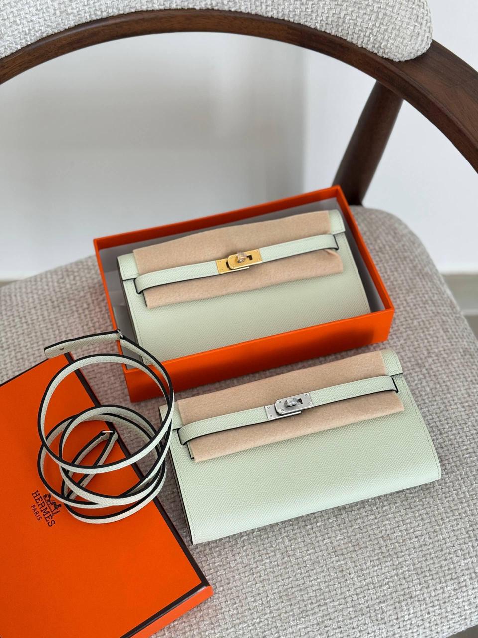 Ladies Herm**s bags