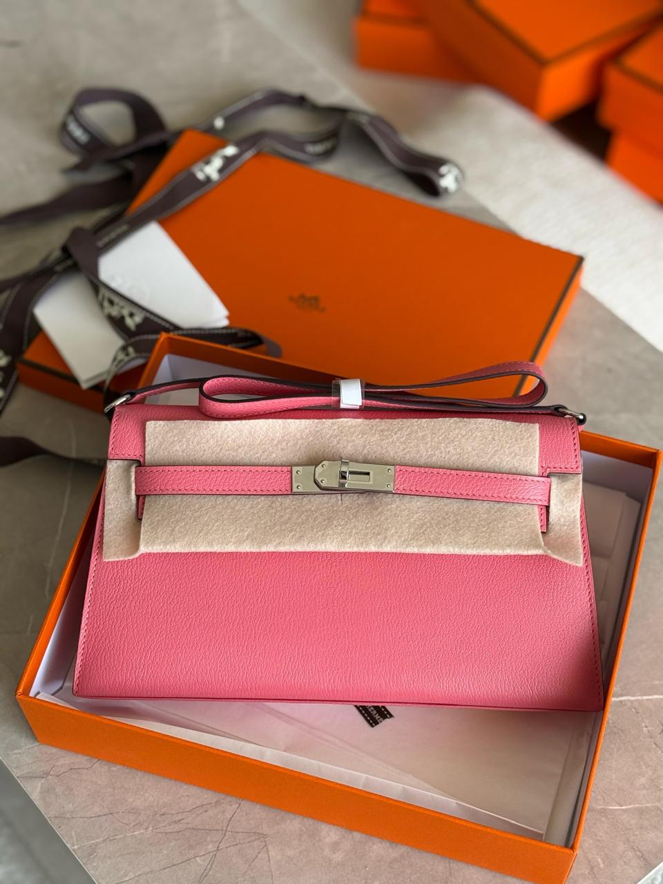Ladies Herm**s bags