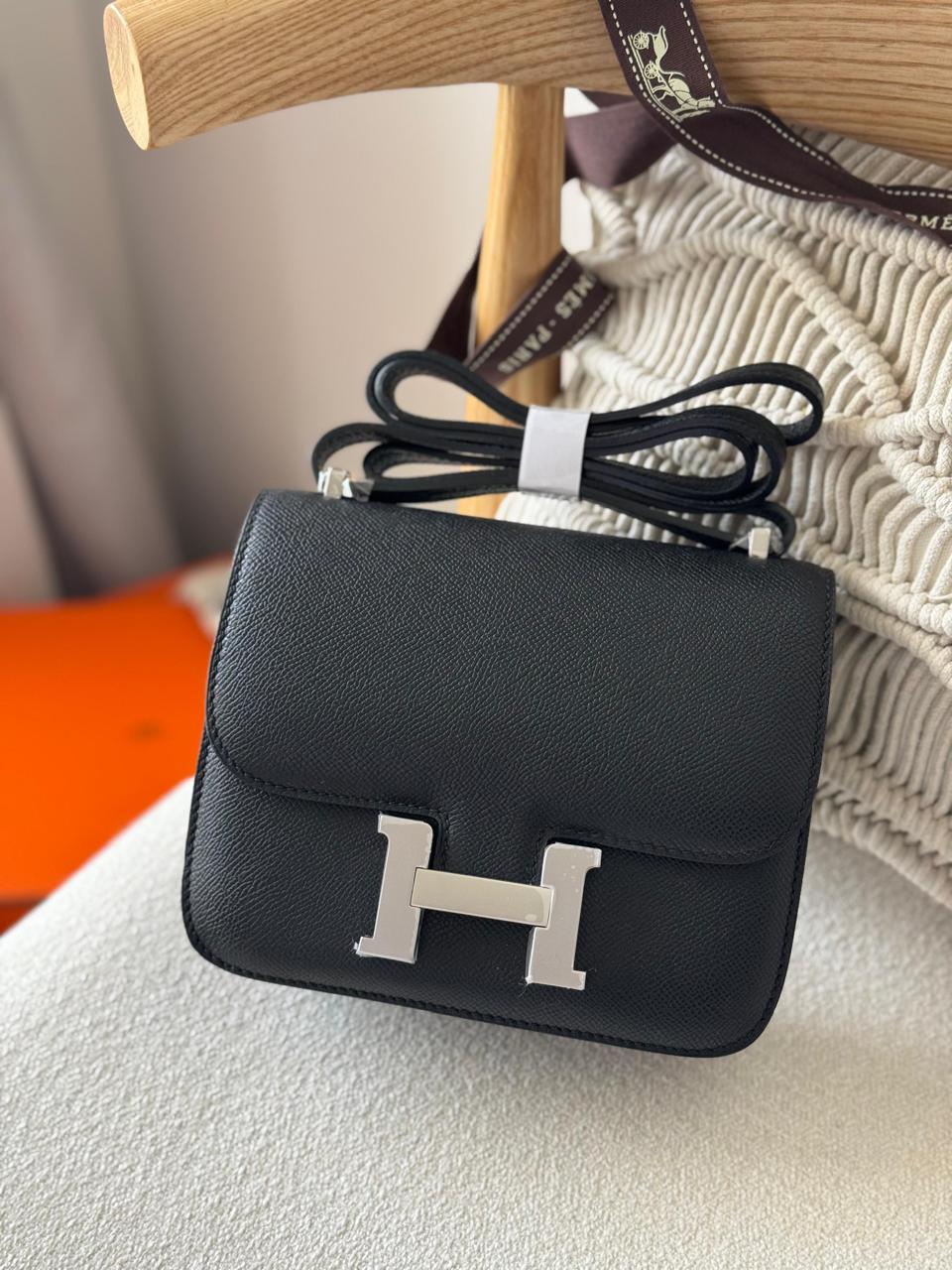 Ladies Herm**s bags