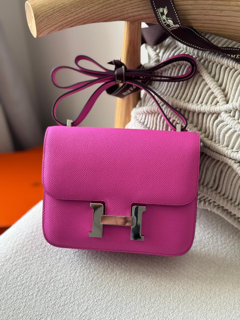 Ladies Herm**s bags