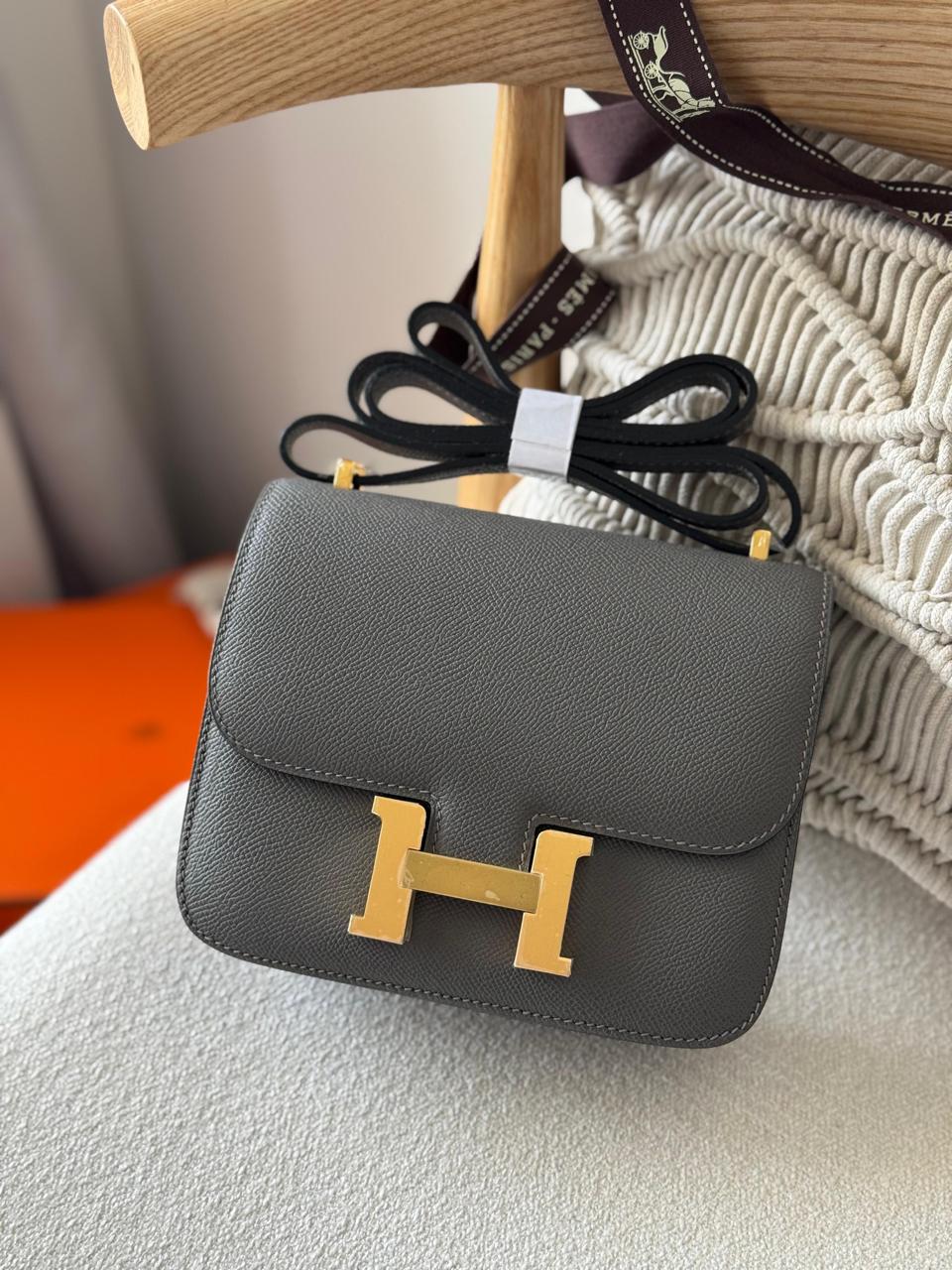 Ladies Herm**s bags