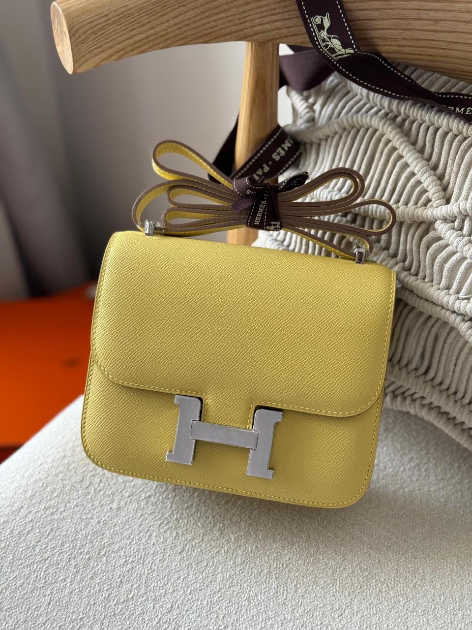 Ladies Herm**s bags