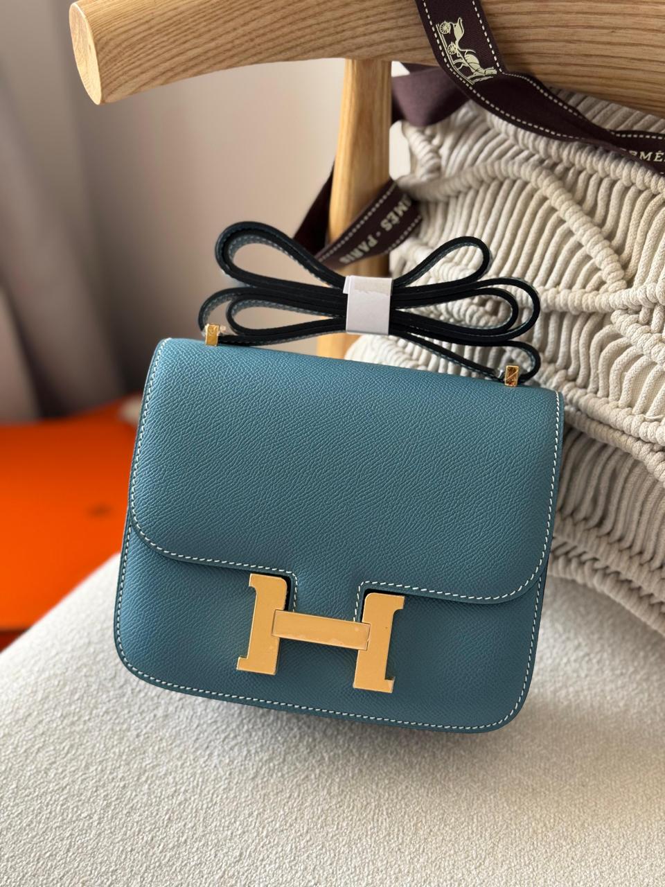 Ladies Herm**s bags