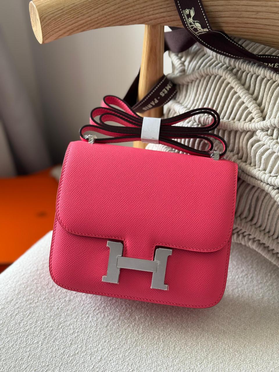 Ladies Herm**s bags