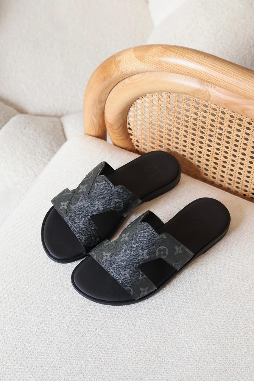 Men slippers