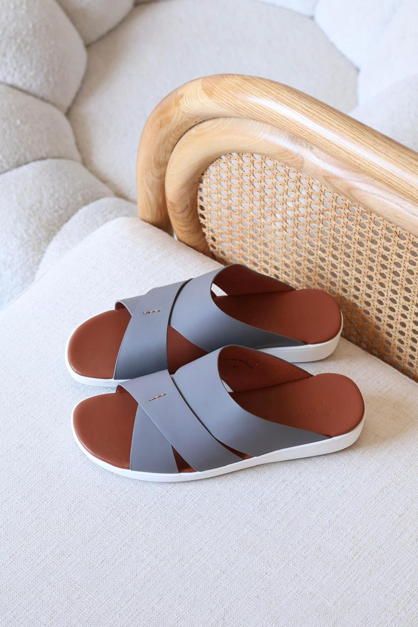 Men slippers