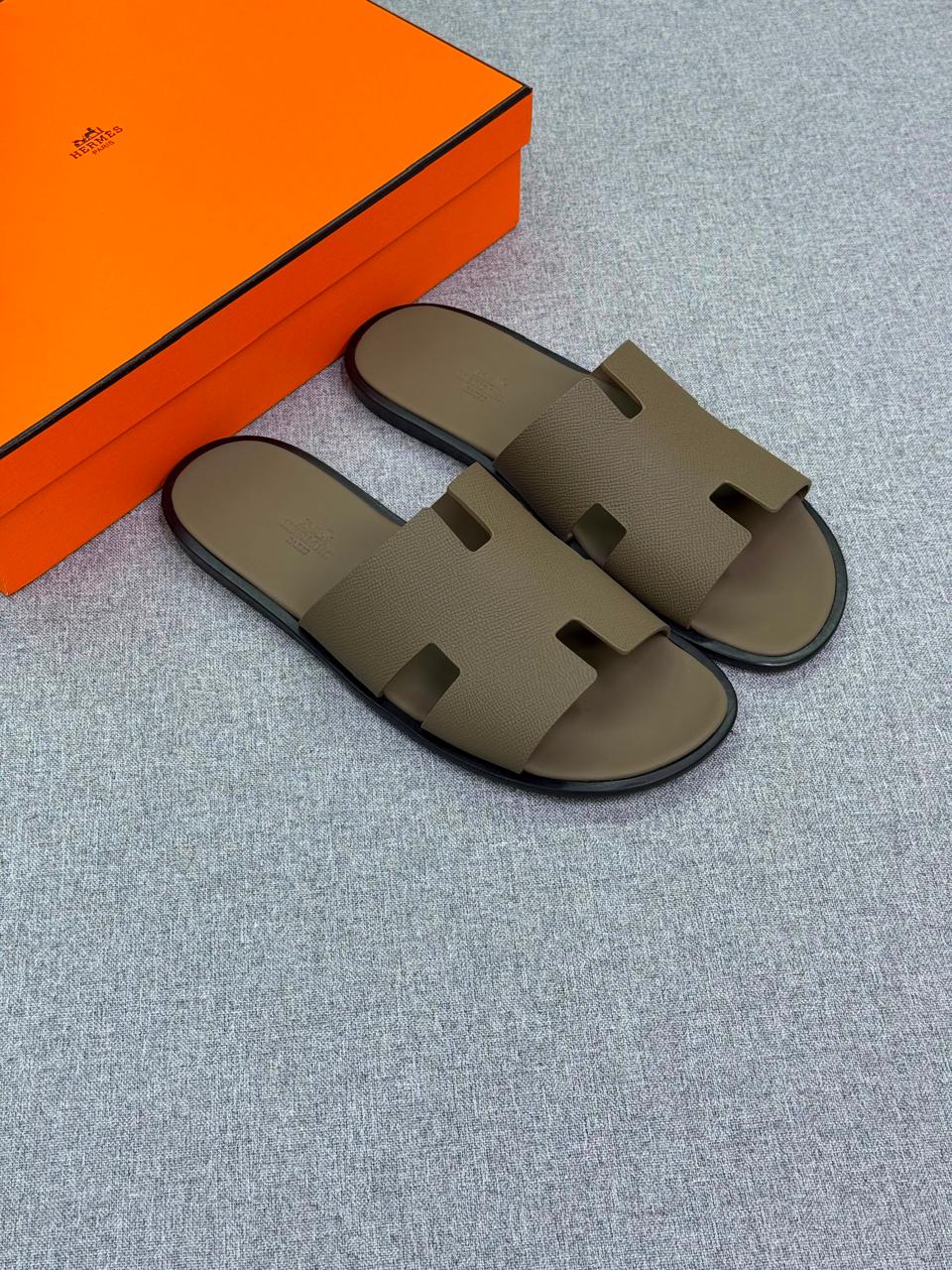 Men slippers