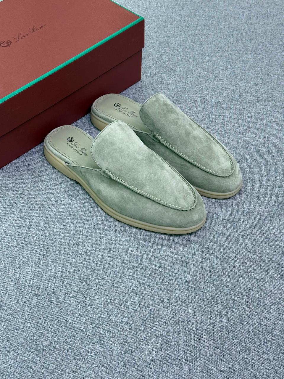 Men slippers