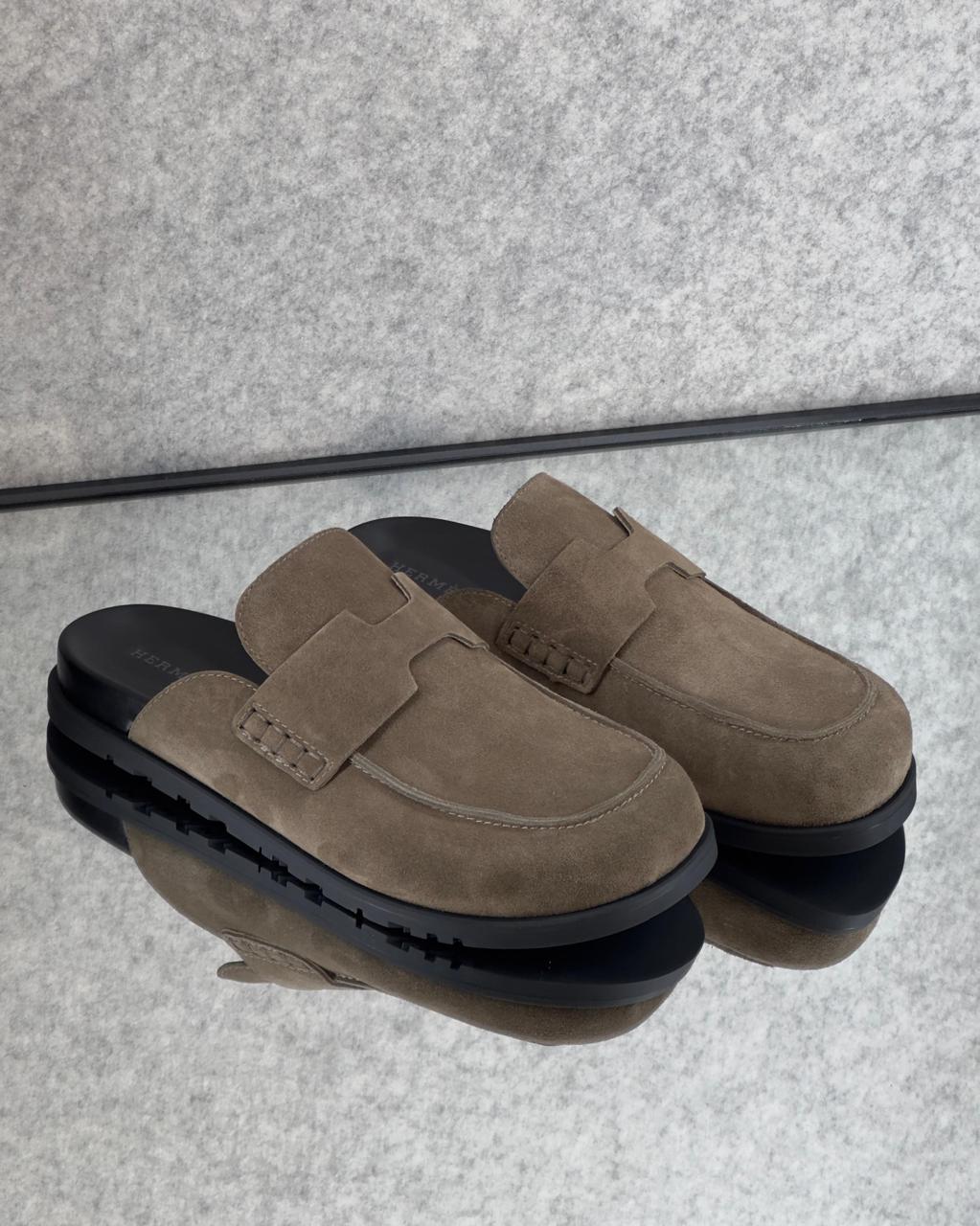Men slippers