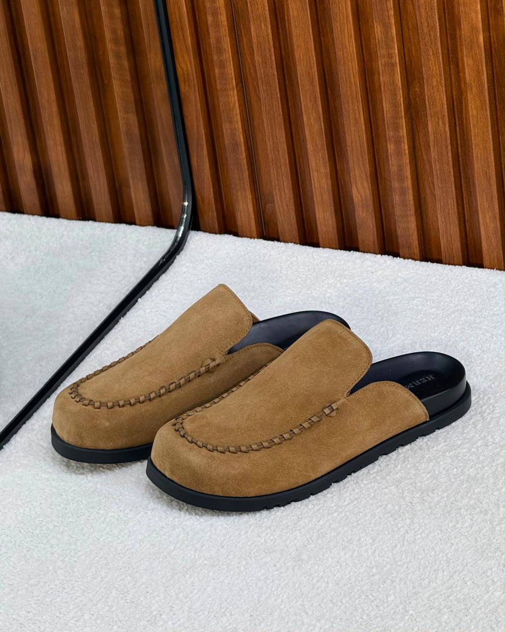 Men slippers