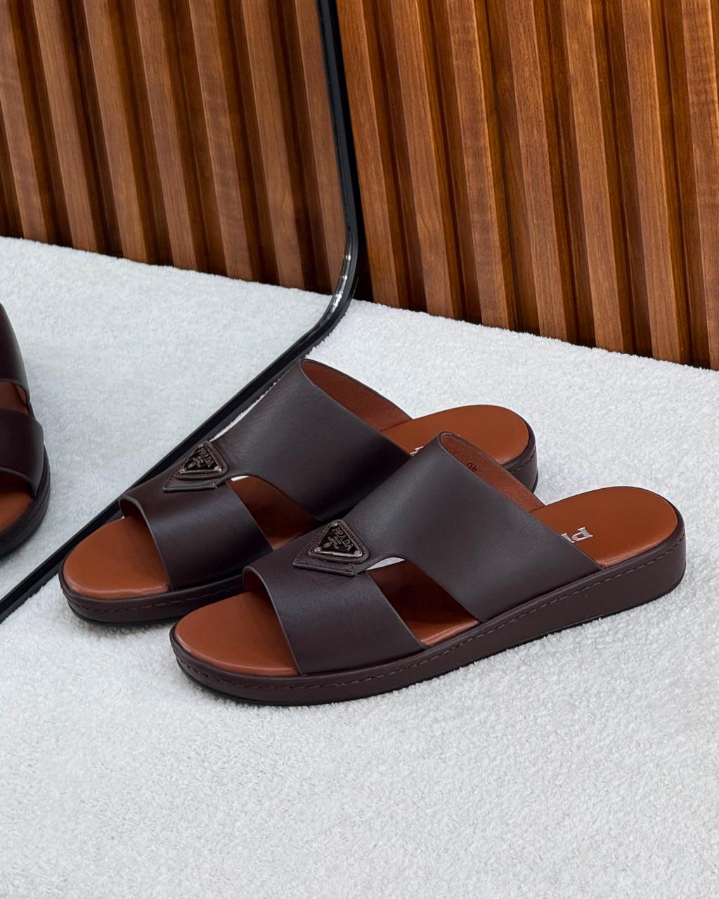 Men slippers