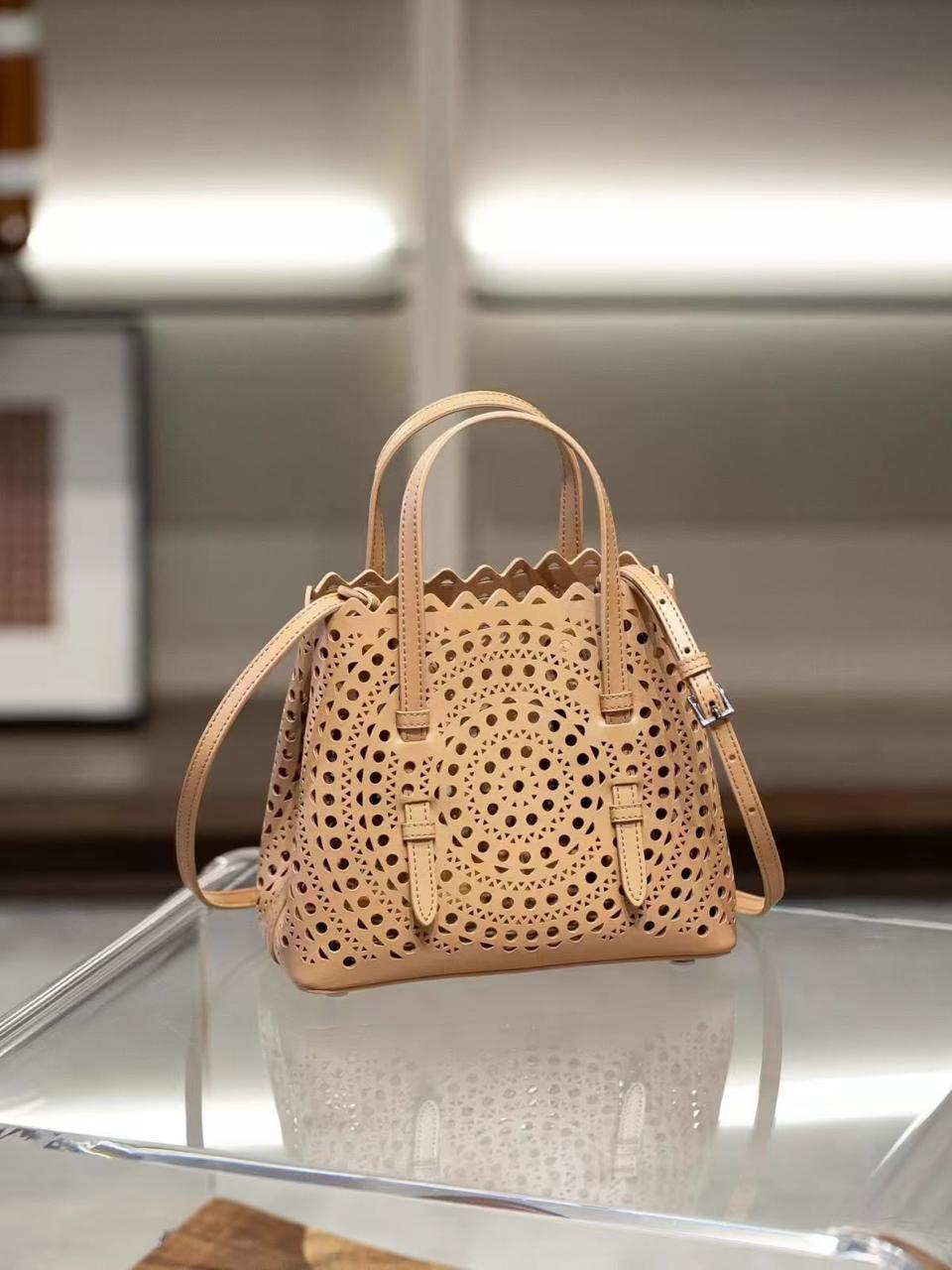 Ladies beach bags
