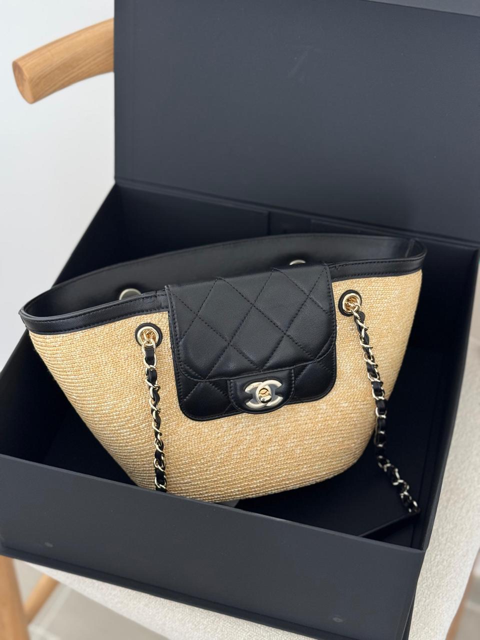 Ladies beach bags