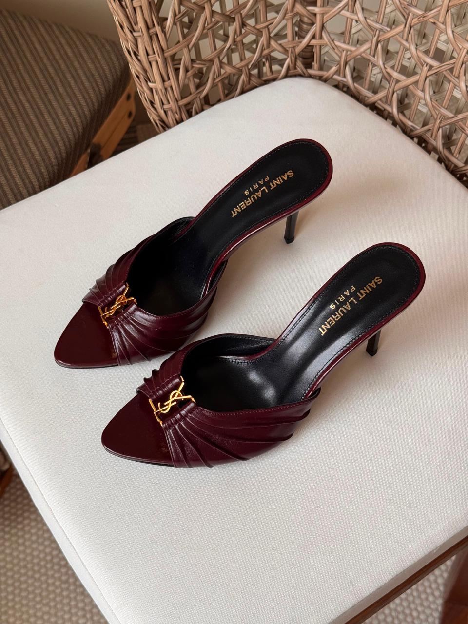 Ladies heels