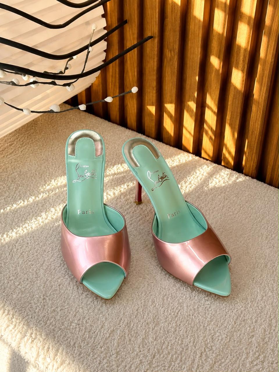 Ladies heels