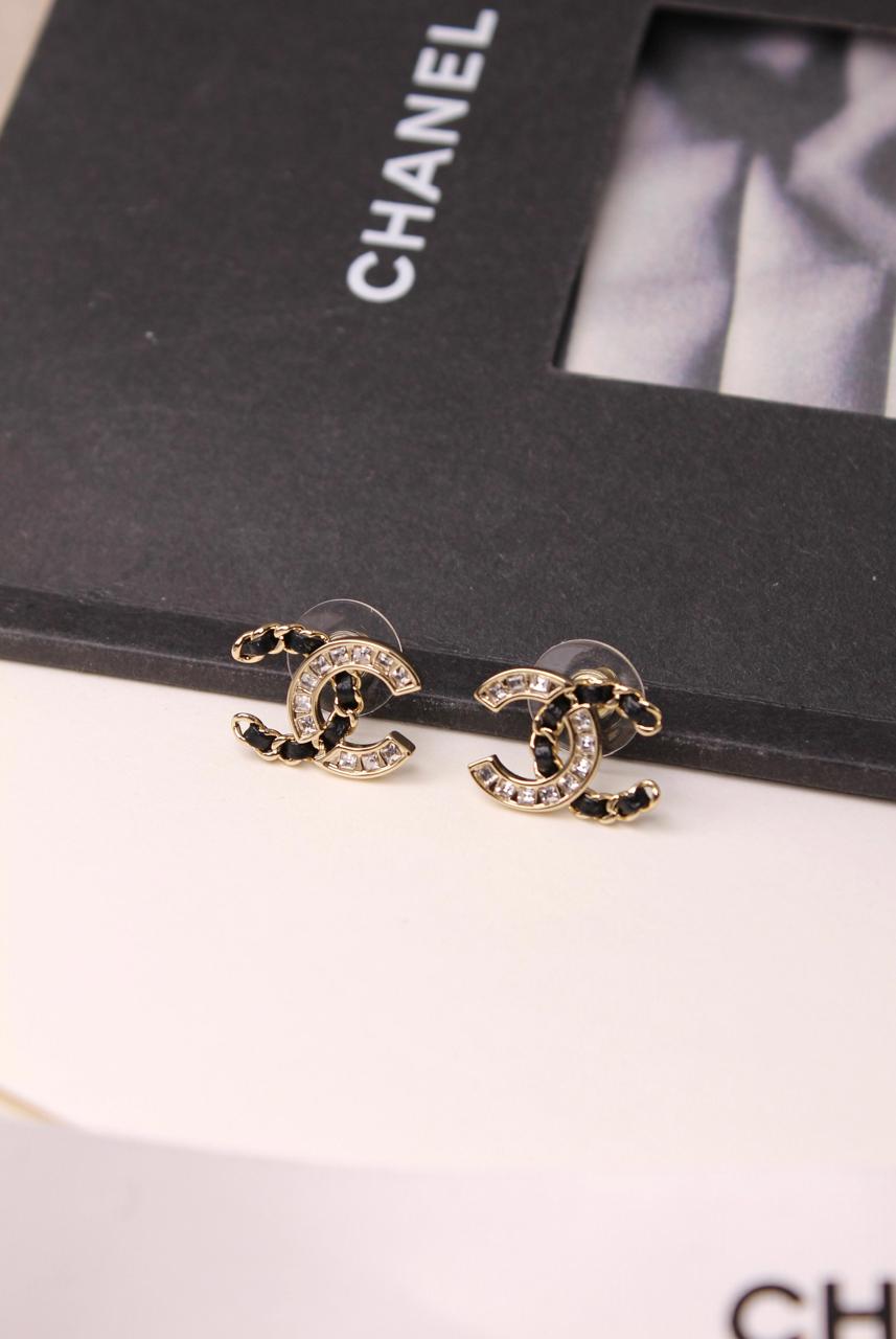 Rings & earrings