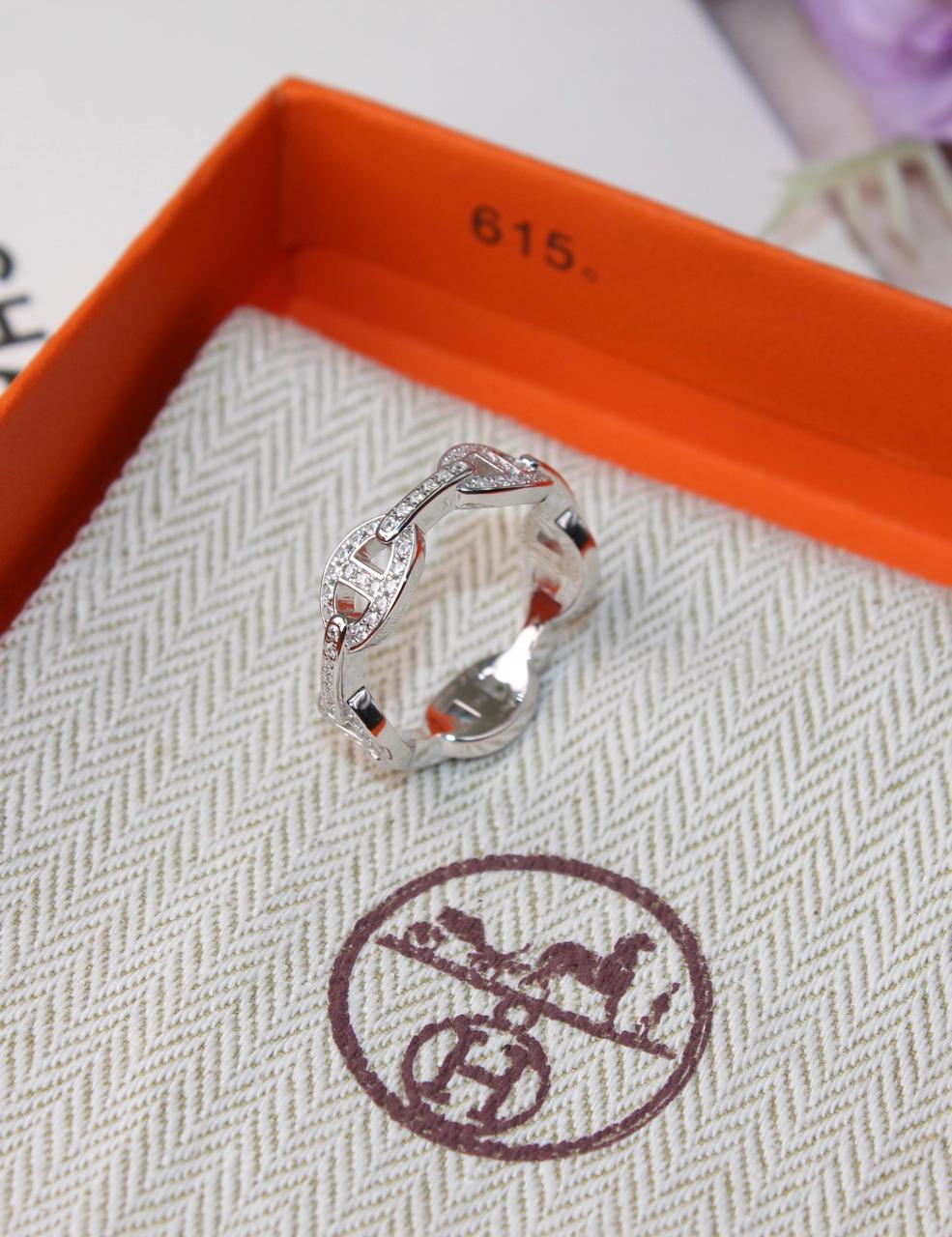 Rings & earrings