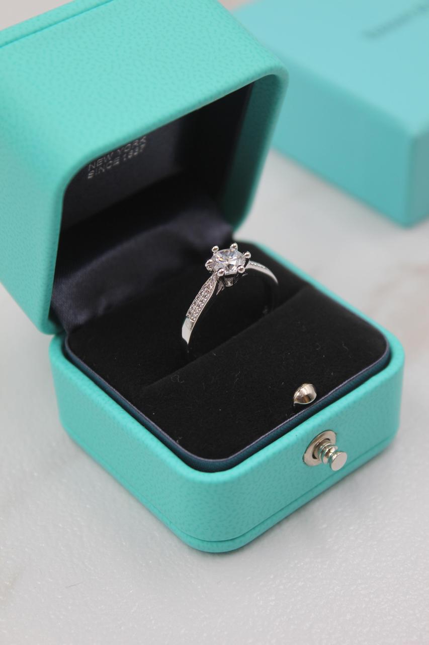Rings & earrings