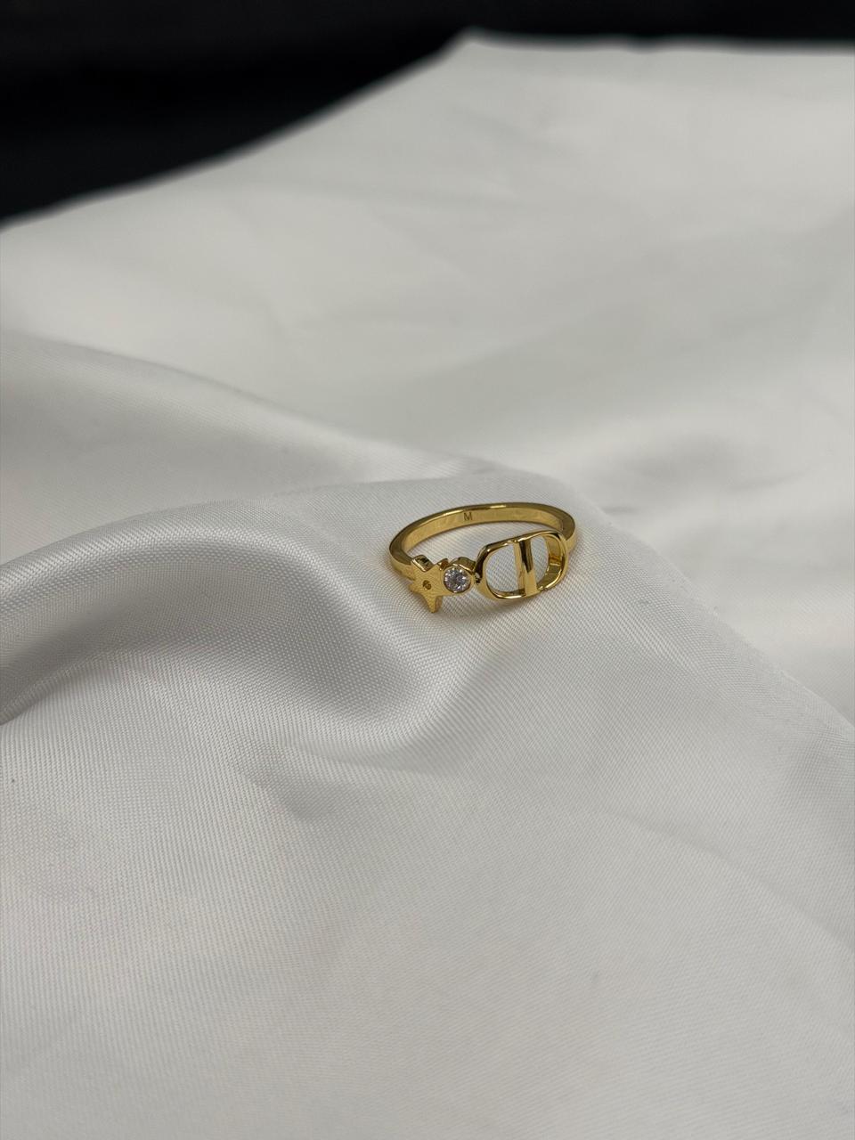 Rings & earrings