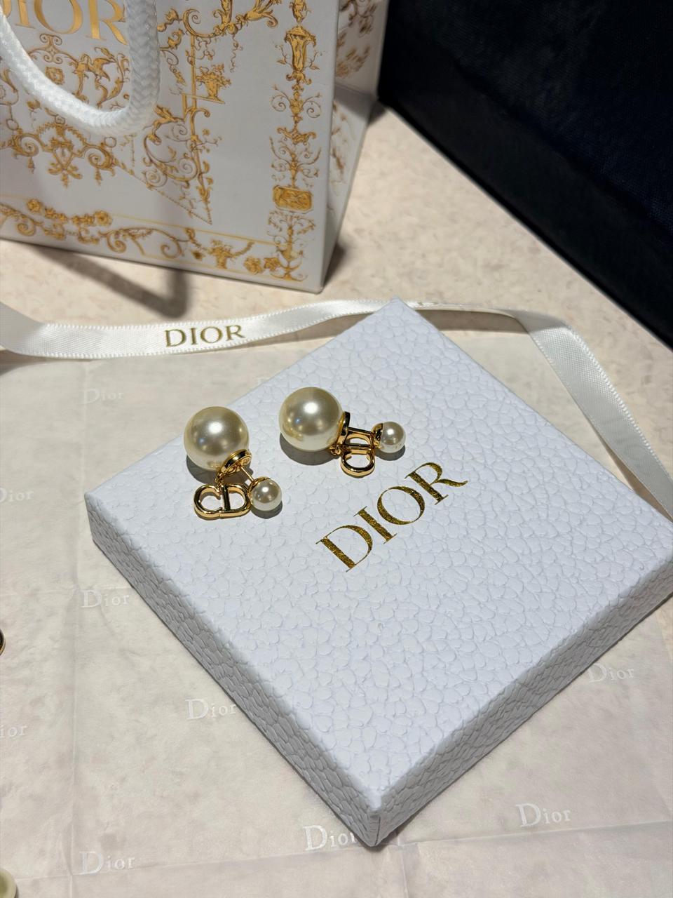 Rings & earrings