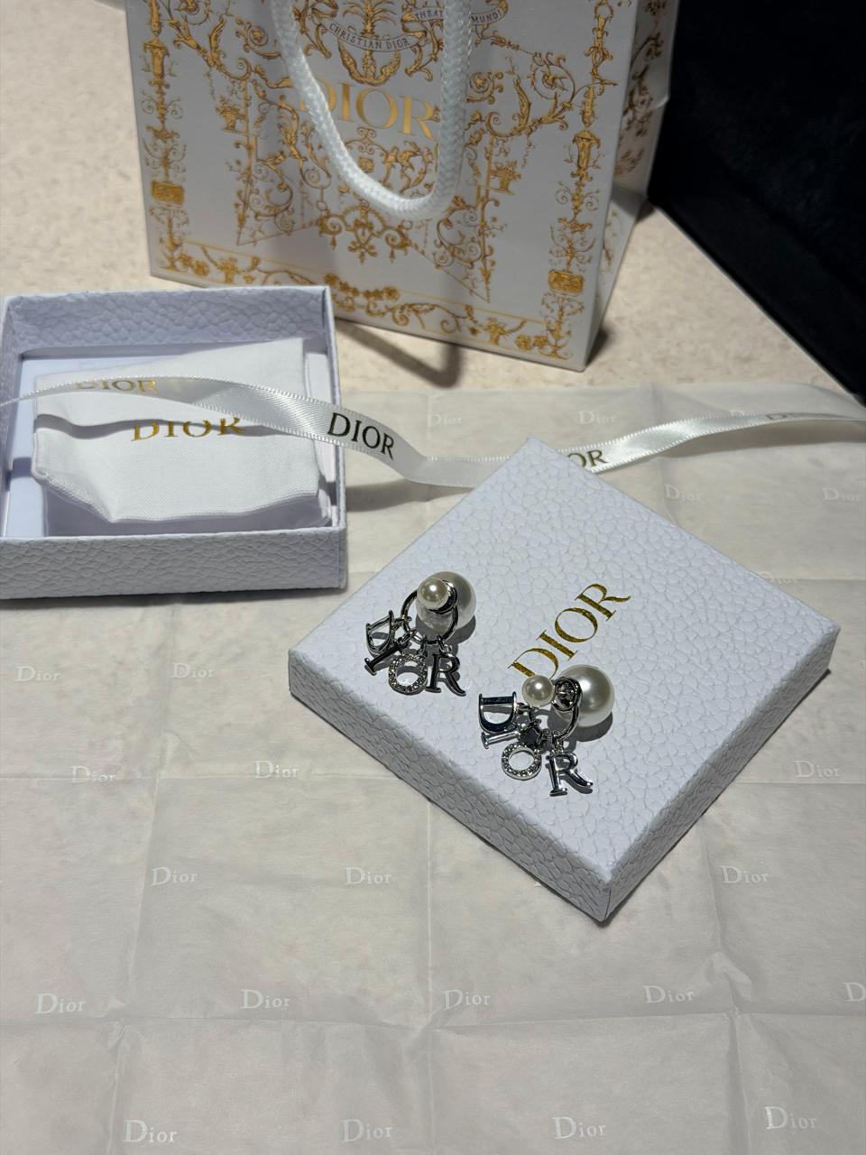 Rings & earrings