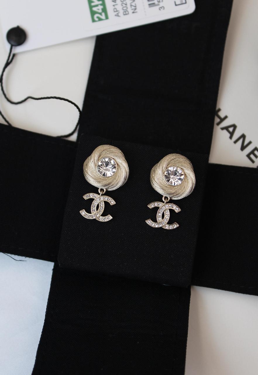 Rings & earrings