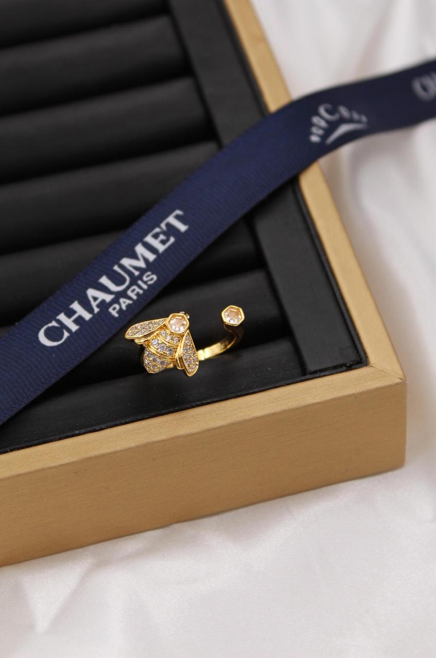 Rings & earrings
