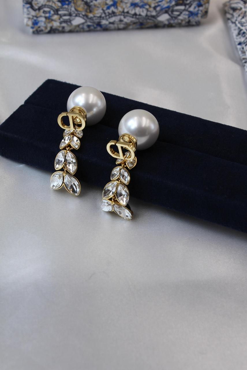 Rings & earrings