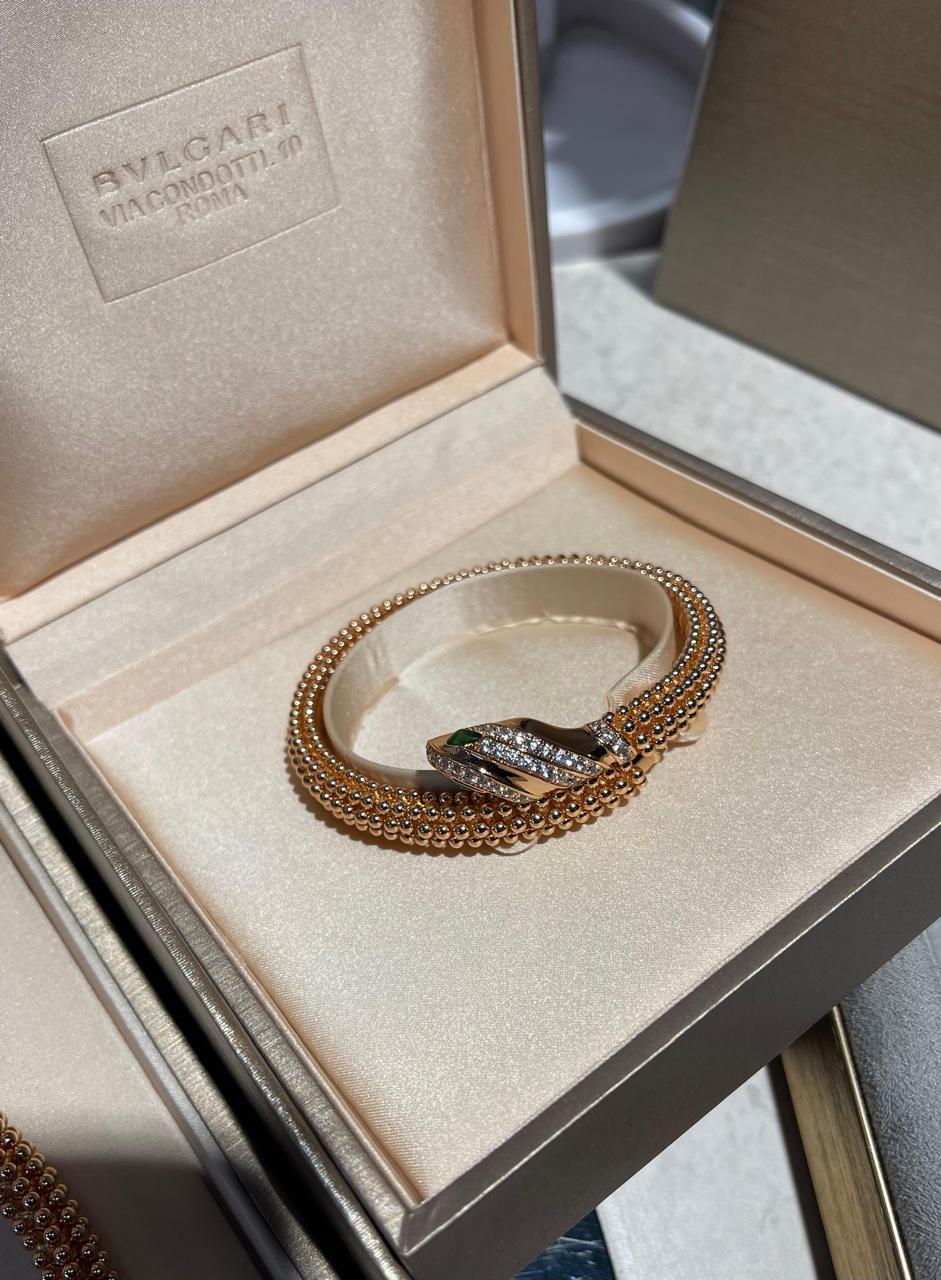 Rings & earrings