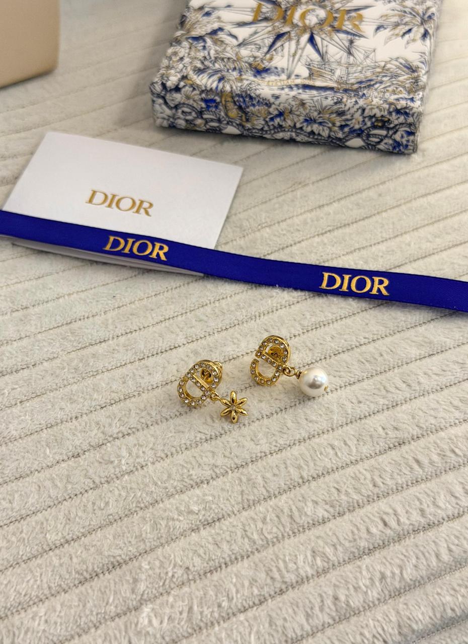 Rings & earrings