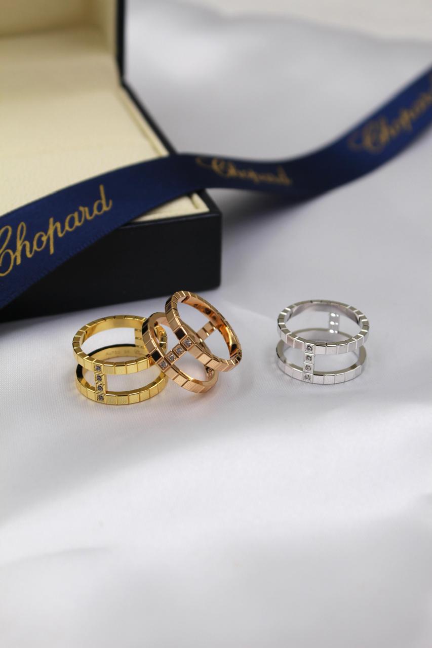 Rings & earrings