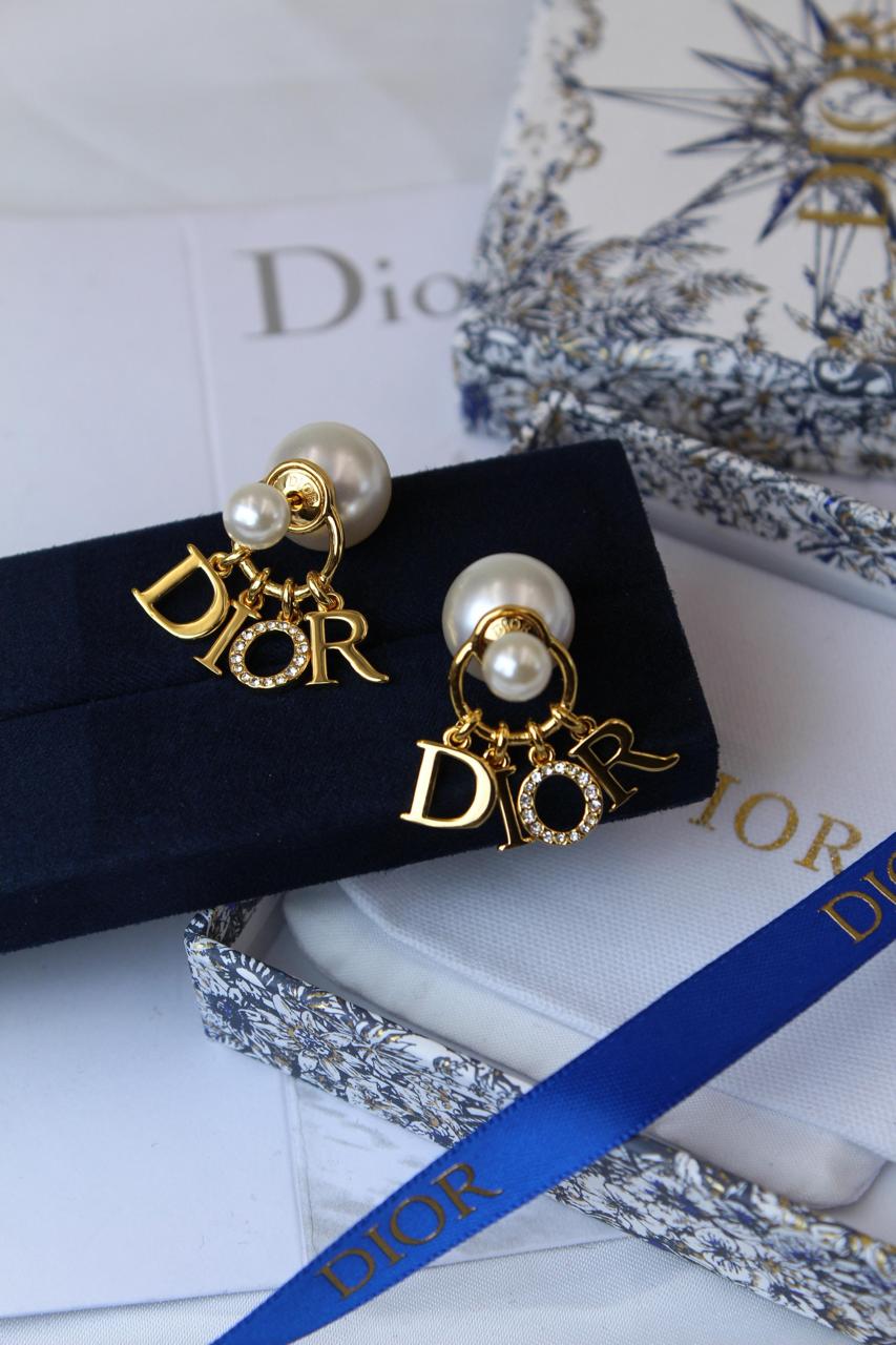 Rings & earrings