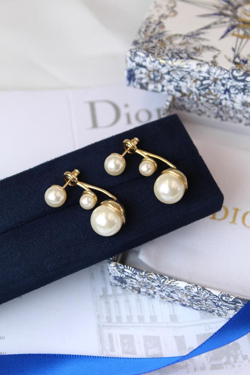 Rings & earrings