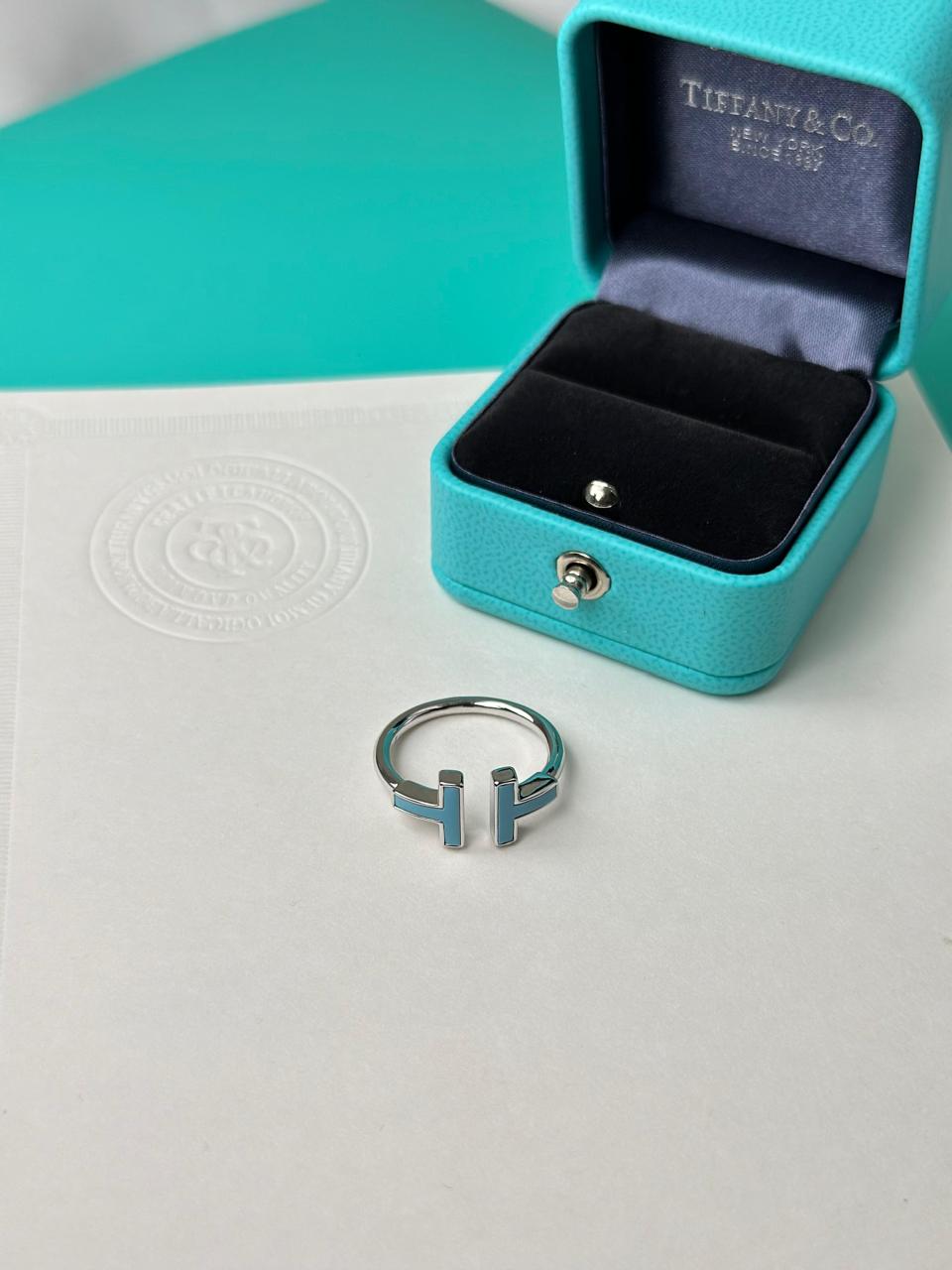 Rings & earrings