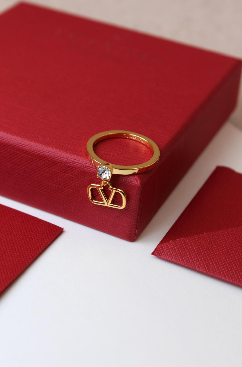 Rings & earrings