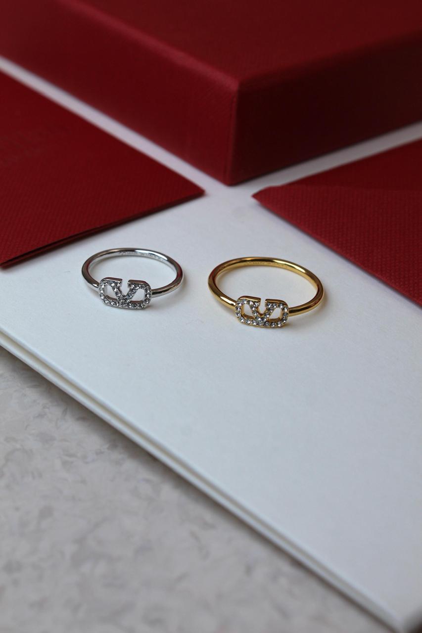 Rings & earrings