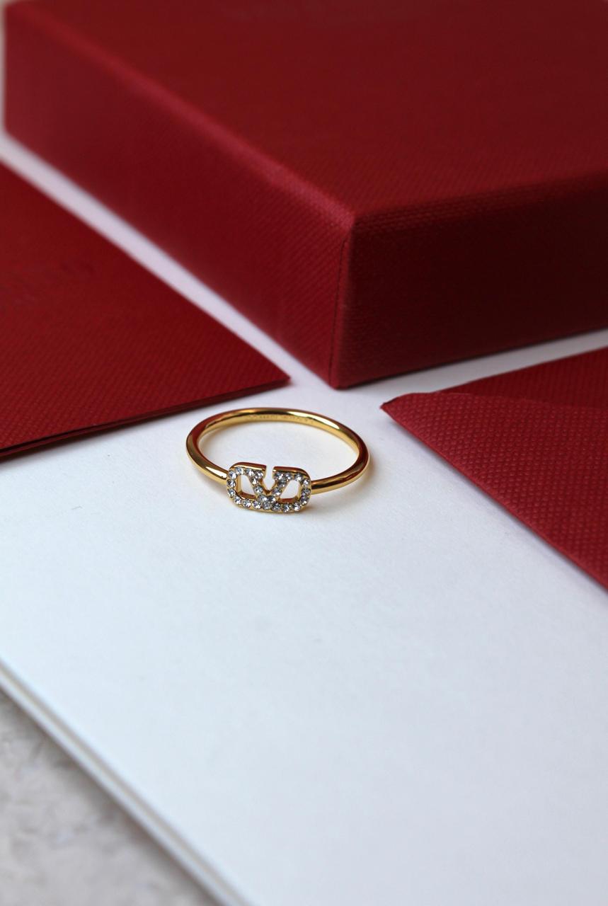 Rings & earrings