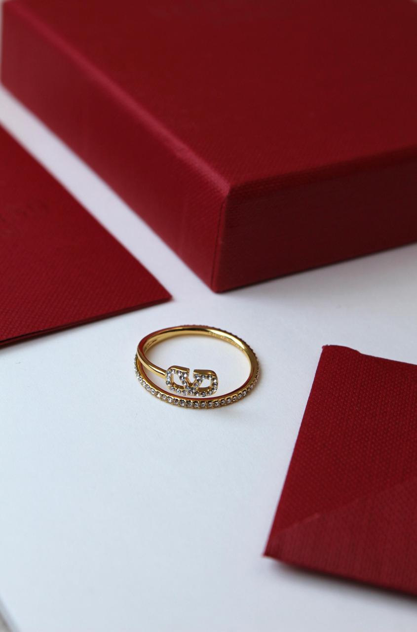 Rings & earrings