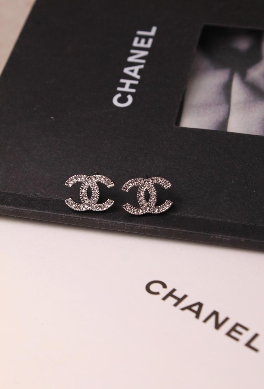 Rings & earrings