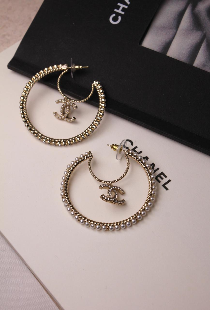 Rings & earrings