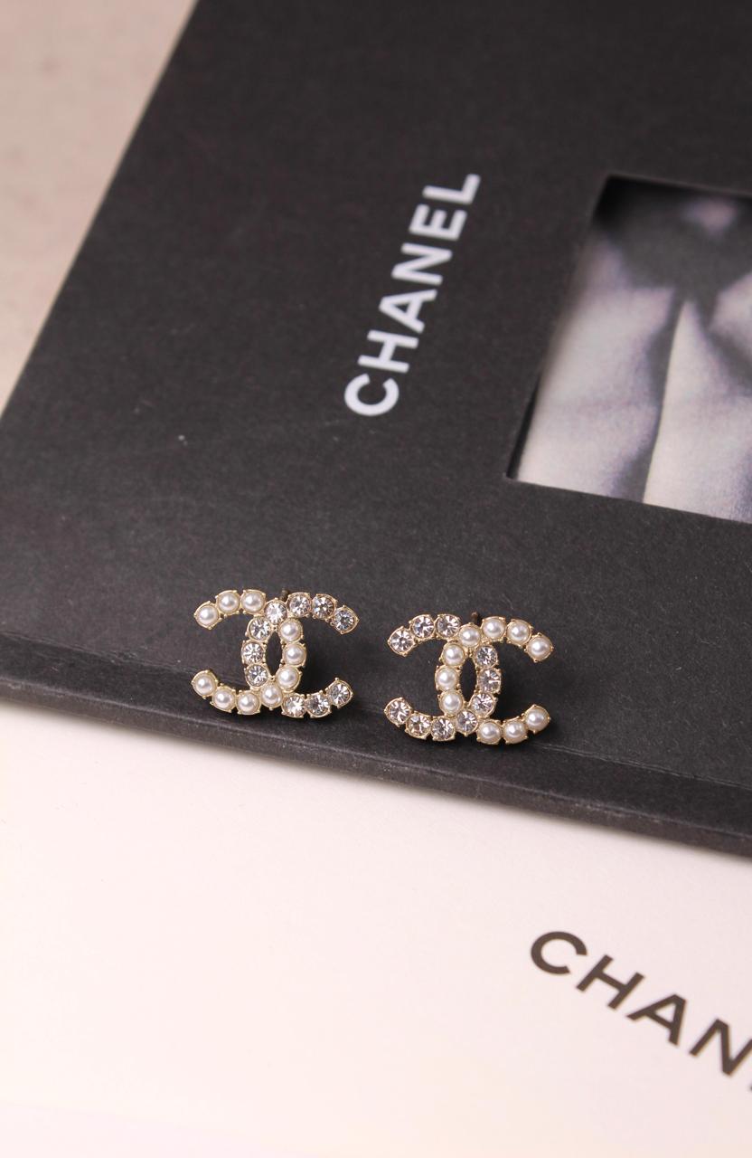 Rings & earrings