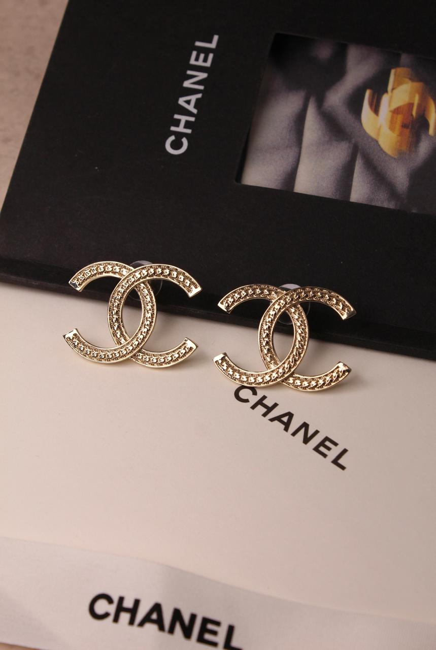 Rings & earrings