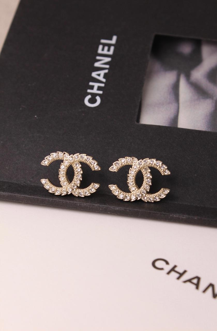 Rings & earrings