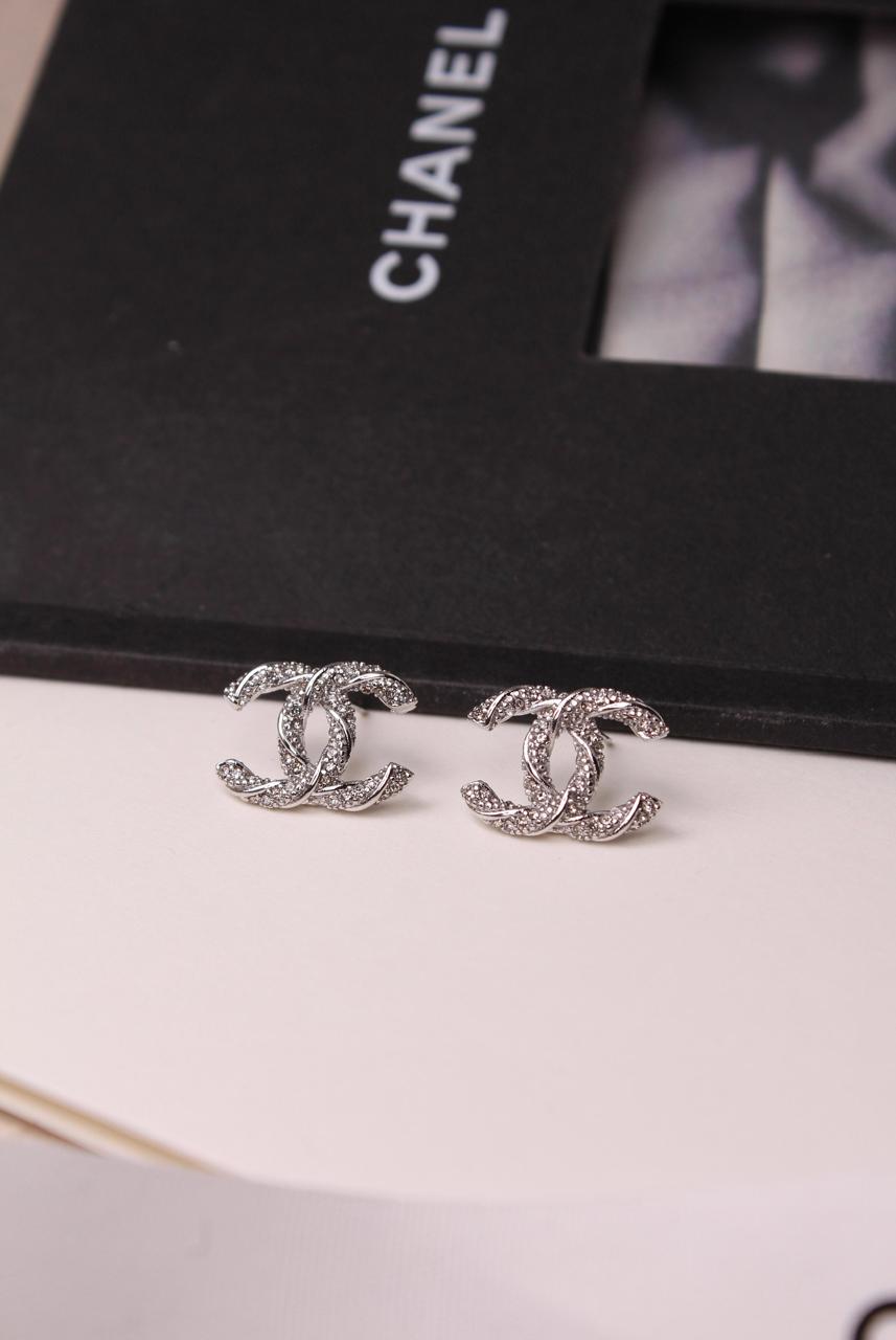 Rings & earrings