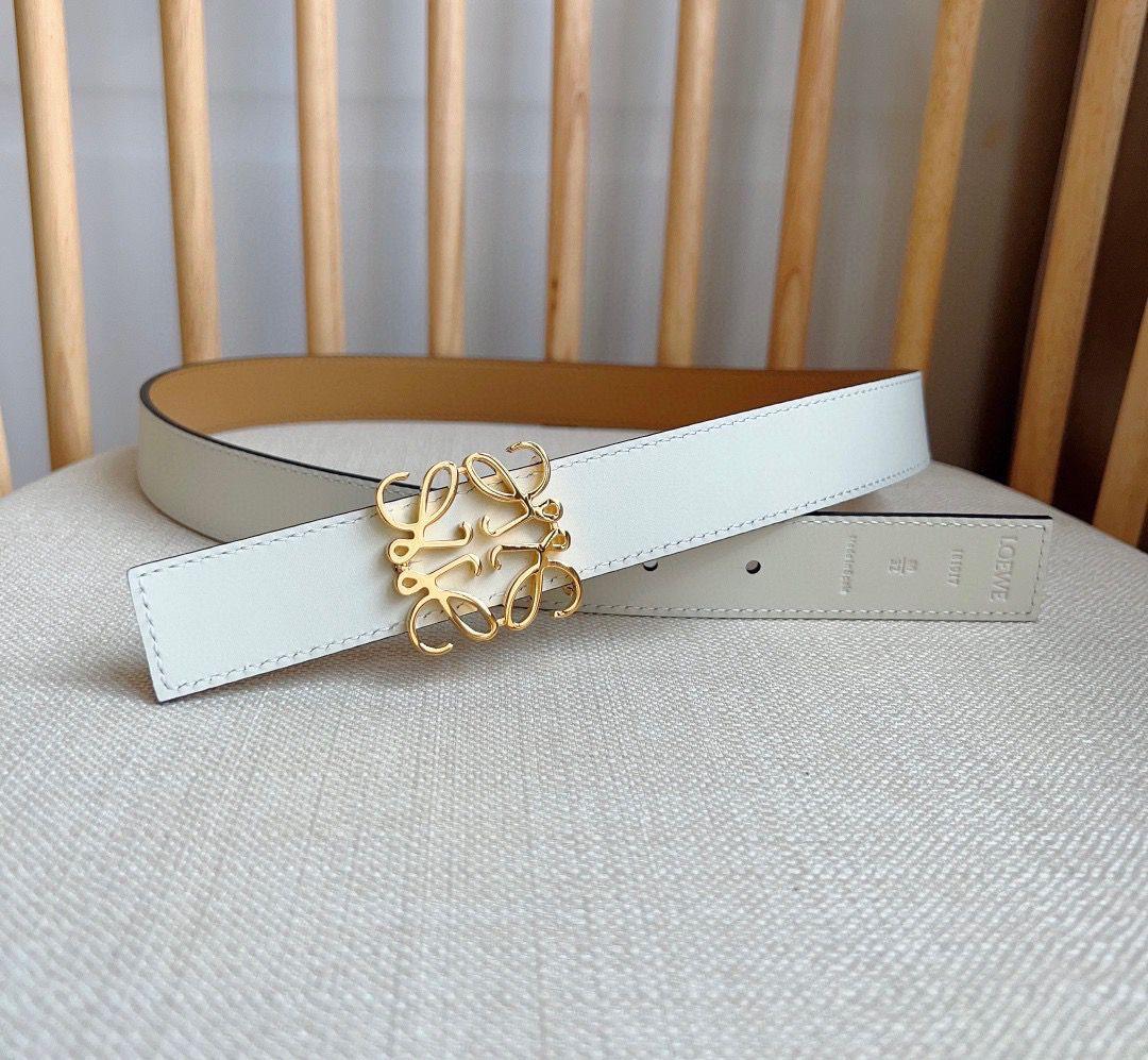 Ladies belts