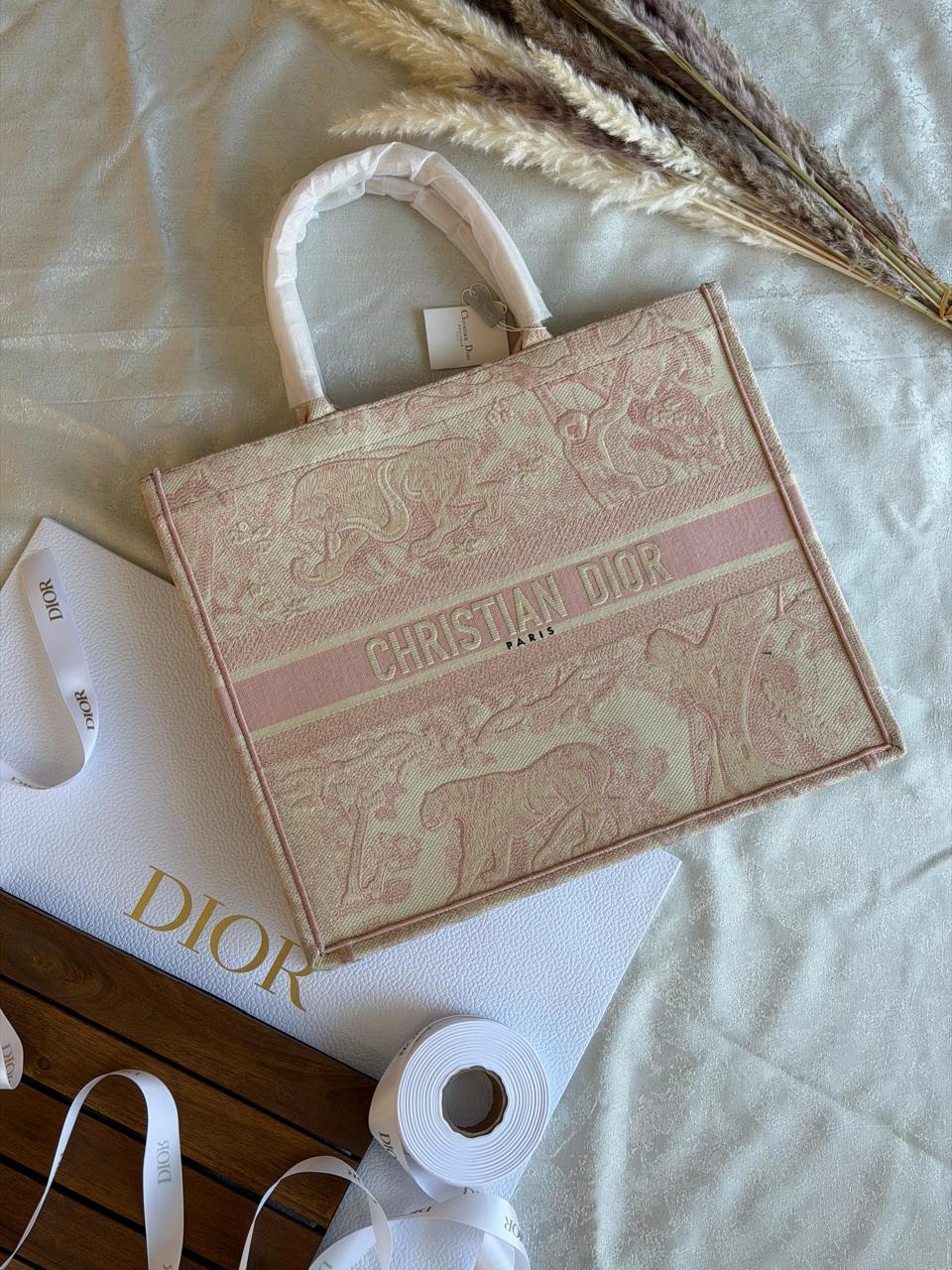Ladies DI*R bags