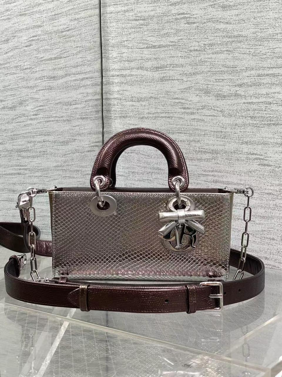 Ladies DI*R bags