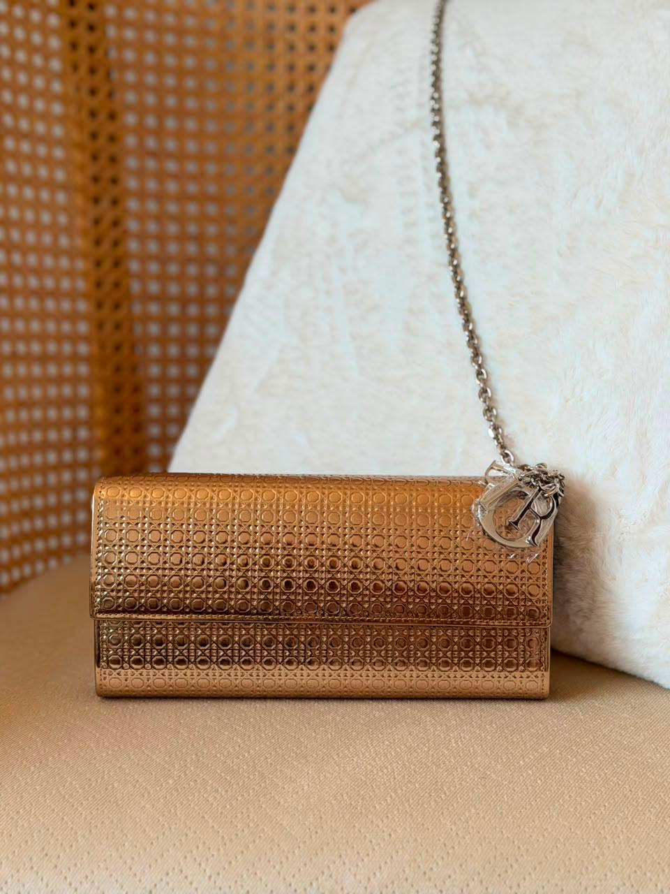 Ladies DI*R bags