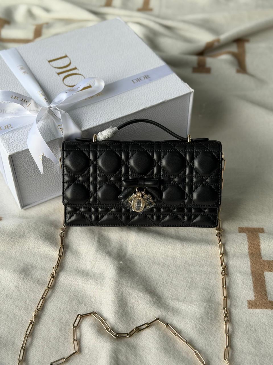 Ladies DI*R bags